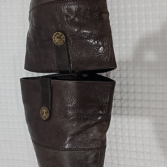 ELLUS Leather tall boots round toe zipper closure Size 6 rubber soles - Picture 8 of 13